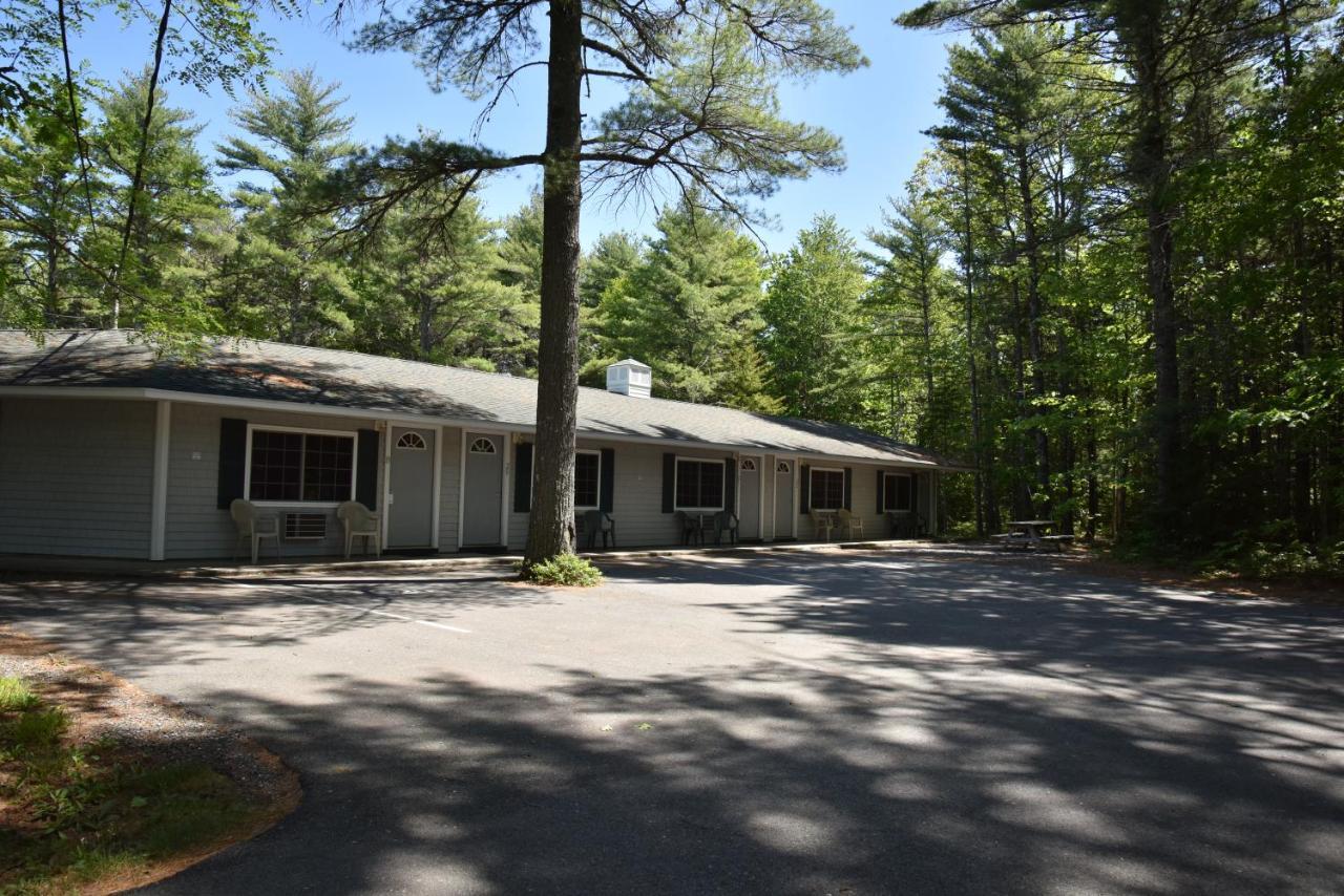Acadia Pines Motel Бар Харбър Екстериор снимка