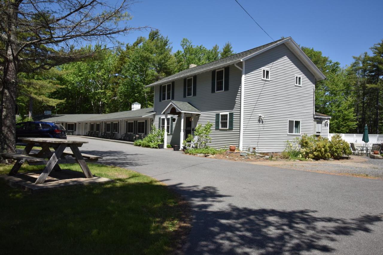 Acadia Pines Motel Бар Харбър Екстериор снимка