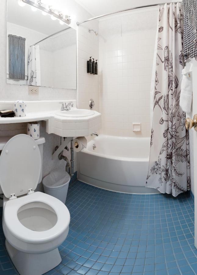 Acadia Pines Motel Бар Харбър Екстериор снимка