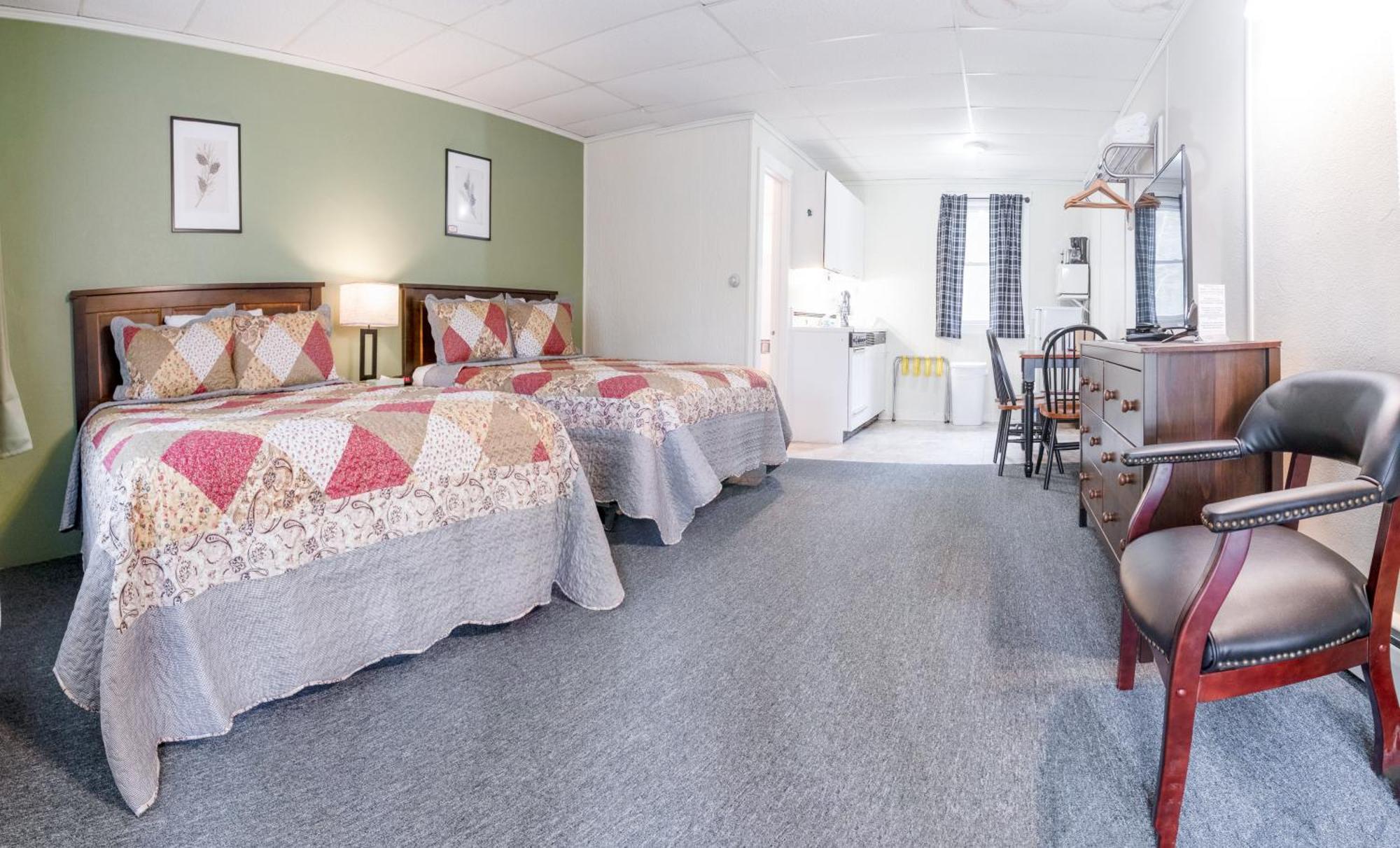 Acadia Pines Motel Бар Харбър Екстериор снимка